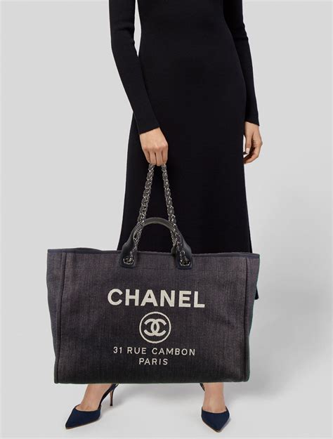 chanel xl deauville tote bag|chanel deauville tote bag organizer.